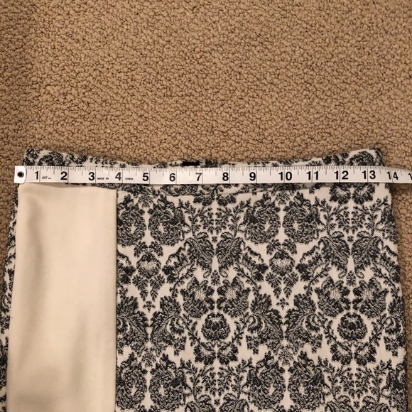 💫HOST PICK💎 NWT Brocade Pencil Skirt - Picture 8 of 8